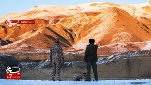 تمرینات تخصصی یگان فاتحین در شرایط زمستانی