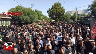 حماسه بدرقه تا دروازه&zwnj;های بهشت؛ تشییع تاریخی شهید مدافع وطن &laquo;حسن احمدی&raquo; با حضور مردم انقلابی زاوه