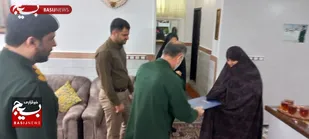 دیدار فرمانده سپاه کربلا با خانواده شهید مدافع حرم مرادخانی