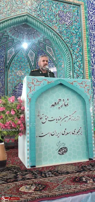 معنویت عامل اصلی ایستادگی در برابر استکبار جهانی است