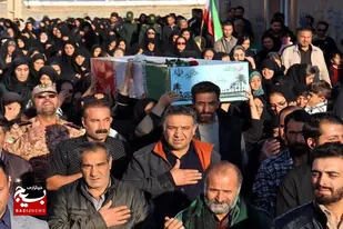 استقبال از پیکر مطهر شهید گمنام در روستای بهادربیگ صالح آباد