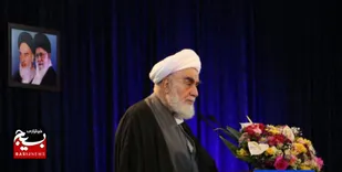 قرائت متن حکم انتصاب نماینده ولی فقیه در استان قزوین از سوی رهبر معظم انقلاب