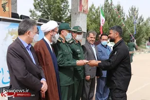 تجلیل سپاه ناحیه دامغان از مسئولان گروه&zwnj;های جهادی برتر این شهرستان