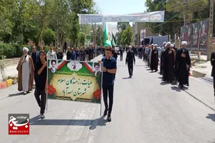 برگزاری دسته عزاداری به مناسبت سوم شهدای کربلا در اسدآباد