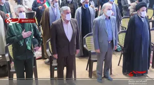 جشن با شکوه 22 بهمن در حسینیه ثارالله خمینی شهر