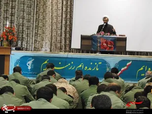 حفظ تقوا و حجاب برای زنان در فضای امروزی جامعه کرامت است