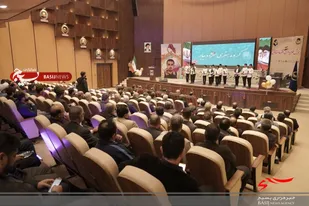 همایش طلایه&zwnj;داران اقتصاد مقاومتی در قم برگزار شد
