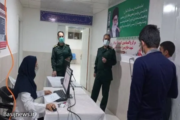 تزریق ۲۲۰۰ دوز واکسن کرونا در مرکز واکسیناسیون شهید سلگی نهاوند