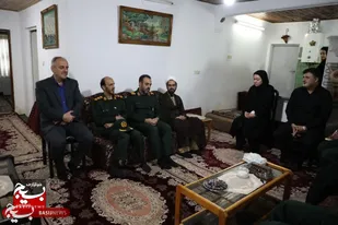 دیدار فرمانده سپاه قدس گیلان با خانواده&zwnj;شهدای جنگ تحمیلی۱۲روزه در چابکسر و کلاچای