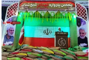 رمز پیروزی انقلاب در پیوند مردم با ولایت است