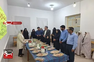 نمایشگاه صنایع&zwnj;غذایی و سوغات محلی  سیستان در شهرستان هیرمند برگزار شد