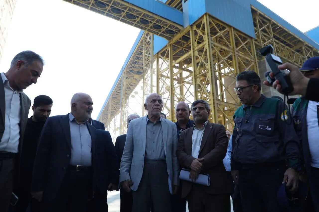 نماینده رییس جمهور: رشد شیلات برای توسعه بازار‌های داخلی و خارجی هدف گذاری شده است