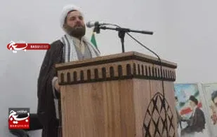 مسئولان در جهت تسهیل زندگی کارگران تلاش کنند