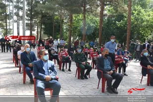 مراسم عطر افشانی گلزار شهدای شاهین شهر