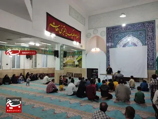 جشن دهه امامت و ولایت در پایگاه شهید بنیادی قم