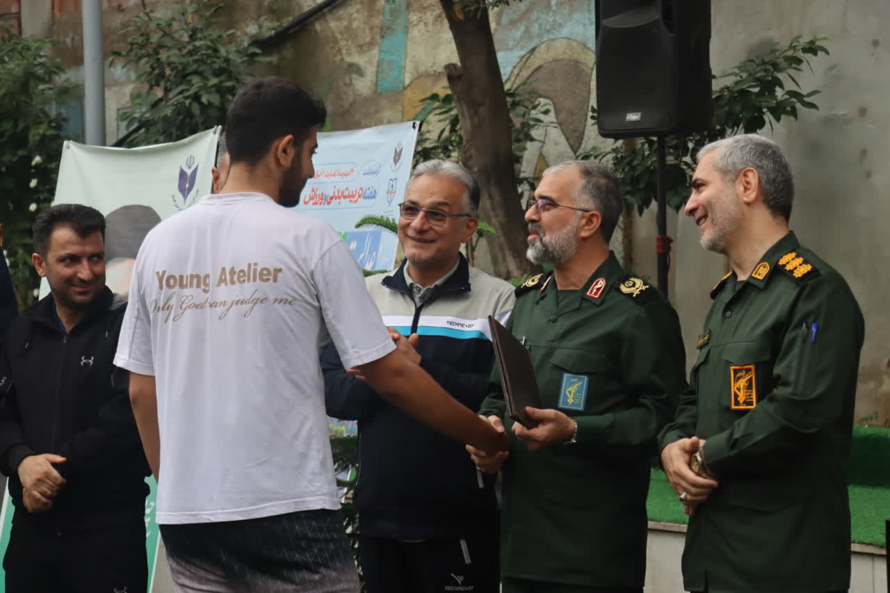 المپیاد ورزشی درونمدرسهای گلستان با حضور فرمانده سپاه نینوا افتتاح شد المپیاد ورزشی درونمدرسهای گلستان با حضور فرمانده سپاه نینوا افتتاح شد