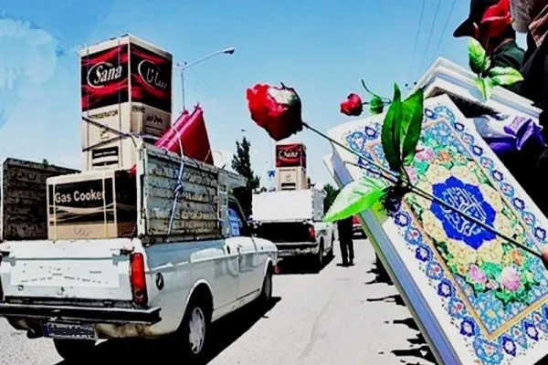 توزیع ۲۰ سری جهیزیه به زوجین جوان در شیراز
