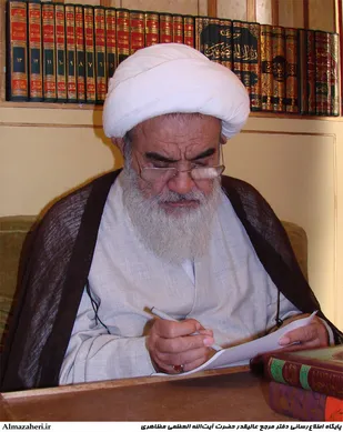 آیت الله هاشمی شاهرودی حضوری مؤثر در مناسب مهم داشت
