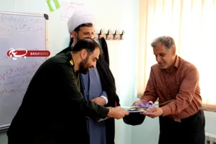 قدردانی سبزپوشان پاسدار از معلمان در گرگان