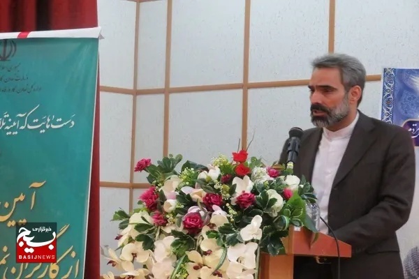 سیستان و بلوچستان باید با همکاری و همبستگی همه ساخته شود