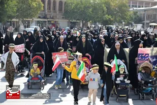 پیاده&zwnj;روی مادران و کودکان همدانی در محکومیت جنایات اسرائیل