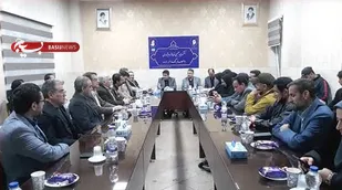 نگاه به هنر و هنرمند باید نگاه مقام معظم رهبری باشد