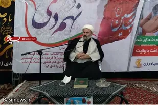دشمن به دنبال فشار و مهار جمهوری اسلامی است