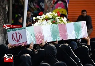 پیکر مطهر مادر شهیدان رجبی در اهواز تشییع و به خاک سپرده شد