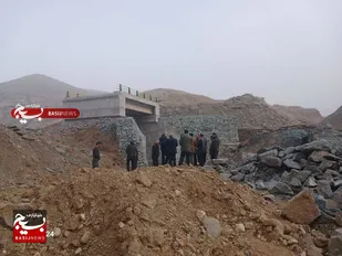 فاز اول ساخت پل روستای میزوج پایان یافت/ابلاغ دستور ساخت فاز دوم پل از سوی فرمانده سپاه استان قزوین&nbsp;

&nbsp;