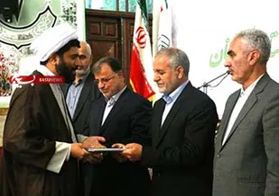 هیچ دشمنی نمی&lrm;تواند کمر جمهوری اسلامی را خم کند/کار در انقلاب ما روحیه انقلابی می&lrm;خواهد/ رویکرد اداره اوقاف استان اشتغال&lrm;زایی خواهد بود
