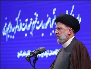 عده&zwnj;ای شبانه روز در تلاشند نرخ دلار را بالا ببرند/هرگز سفره مردم را به مذاکرات بند نخواهیم کرد