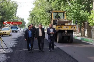نهضت آسفالت معابر شاهرود با قدرت در سطح شهر ادامه دارد
