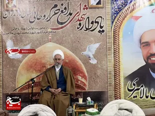 دشمن قصد دارد ترس و ناامیدی را در جامعه تزریق کند