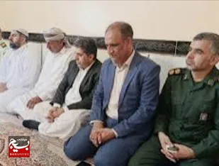 دیدار با خانواده شهید زرآبادی "عارف هوتی"/شهدا پرچم&zwnj;های هدایت&zwnj;اند