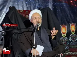 زیربنای دین را بر قرآن و سنت بنا کنیم تا در فتنه&zwnj;ها نلغزیم