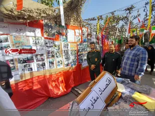 بازدید از نمایشگاه اُسوه حوزه ۳۱۷ بسیج عمار یاسر و ۳۱۸ بسیج حضرت خدیجه(س) ناحیه مقاومت امام رضا(ع) فردیس