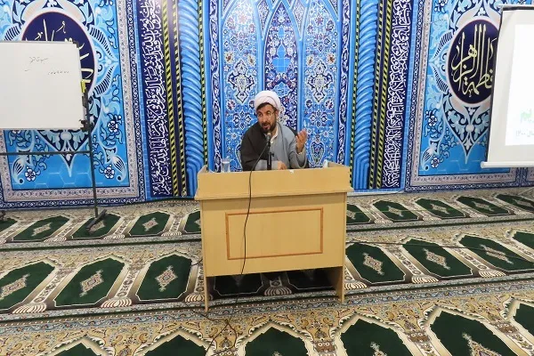 بسیج همواره گره گشای مشکلات بسیاری در جامعه بوده است