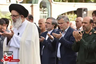 عکس/ اقامه نماز عید فطر در کرج