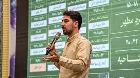 ما معتقدیم بنای اسلام بر کار جمعی و اجتماعی‌ست