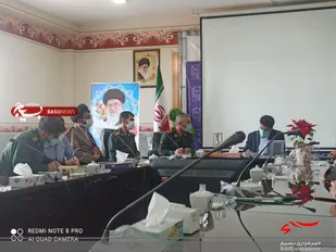 دیدار فرمانده سپاه خمینی شهر با مدیر آموزش و پرورش