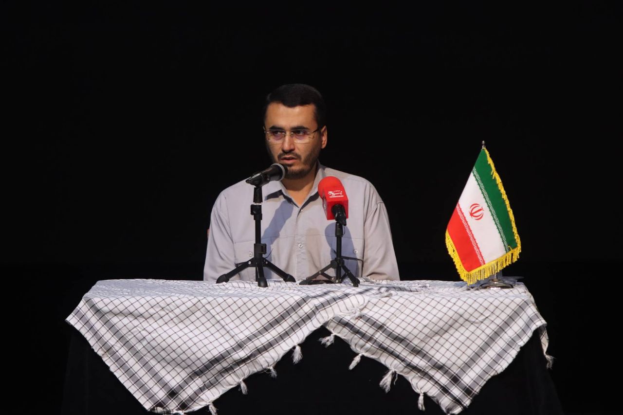متفکرآزاد: فعالان فضای مجازی با جهاد تبیین، روایت جنگ را به میدان جهانی بردند متفکرآزاد: فعالان فضای مجازی با جهاد تبیین، روایت جنگ را به میدان جهانی بردند