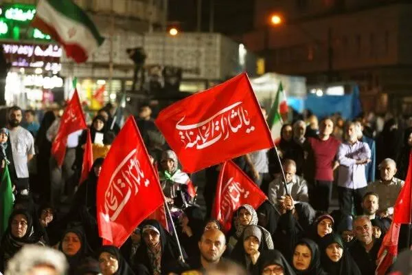 حضور پرشور و خستگی‌ناپذیر در میدان آیینی ۲۲ بهمن