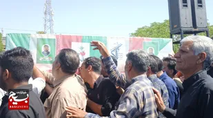 تشییع باشکوه "شهید محسن جعفری" بر روی دستان مردم قدر شناس چترود