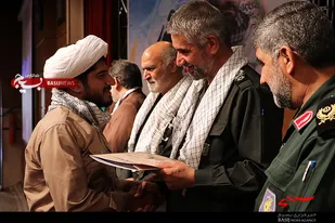 تجلیل از خادمان راهیان نور استان فارس