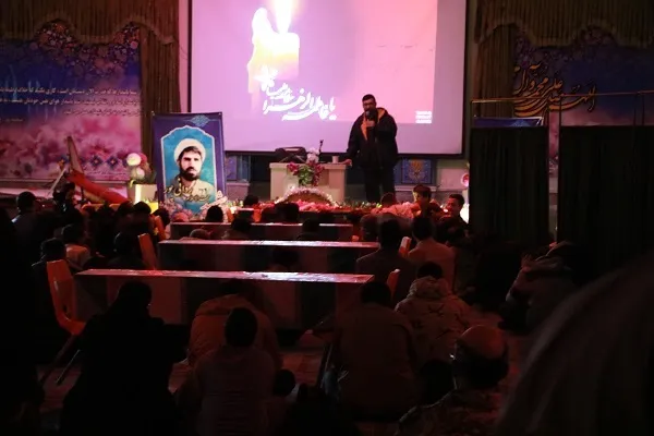 تجدید بیعت رزمندگان لشکر امام حسین (علیه السلام)با شهدای گمنام وشهید امنیت محسن رضایی
