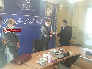جلسه مشترک سازمان بسیج مهندسین عمران ومعماری استان اصفهان با مدیر کل راه وشهرسازی استان