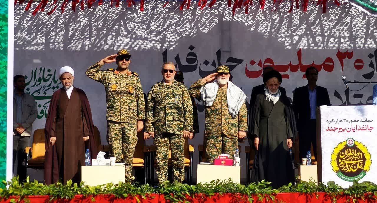 دشمن در همه میدانها برای شکست انقلاب ناکام مانده است/آمادگی جانفدایان، محاسبات دشمن برای حمله زمینی را برهم میزند/با اتحاد ملت و رهبری هوشمند، مسیر پیروزی ادامه مییابد دشمن در همه میدانها برای شکست انقلاب ناکام مانده است/آمادگی جانفدایان، محاسبات دشمن برای حمله زمینی را برهم میزند/با اتحاد ملت و رهبری هوشمند، مسیر پیروزی ادامه مییابد