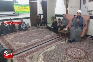 برگزاری یادواره خانگی گرامیداشت شهید حمزه خیشه در نهاوند
