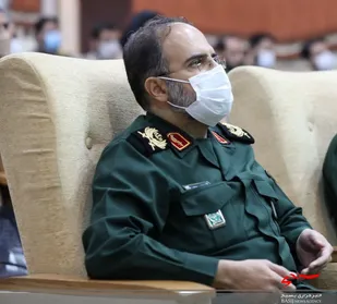 جایگاه دانشجو، آنقدر متعالی است که در عالی&zwnj;ترین سطوح تصمیم ساز کشور نیز باید حضور دائمی و اثرگذار داشته باشند
