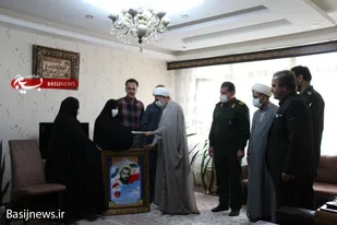 دیدار جمعی از مسئولین سپاه انصار الحسین(ع) همدان با خانواده طلبه شهید &laquo;محمدجواد سعیدی&raquo;